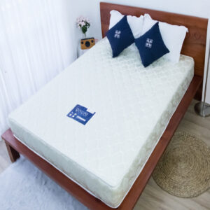 Nệm Lò Xo Royal Vạn Thành